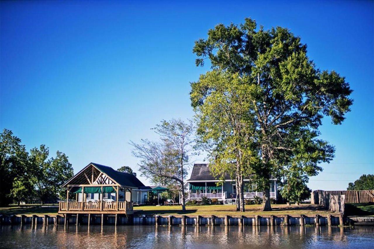 A Chateau On The Bayou Bed & Breakfast Raceland Exteriör bild