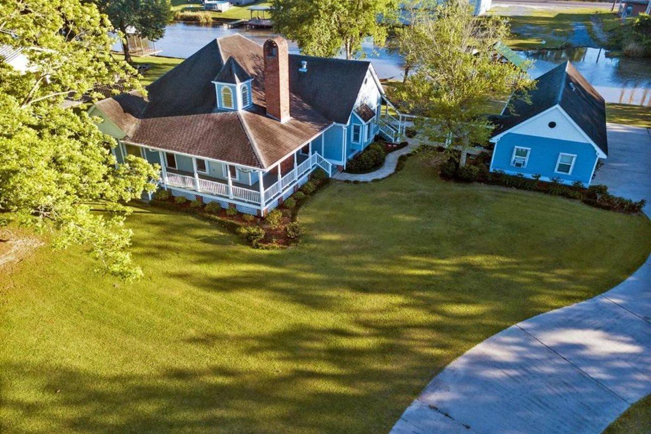A Chateau On The Bayou Bed & Breakfast Raceland Exteriör bild